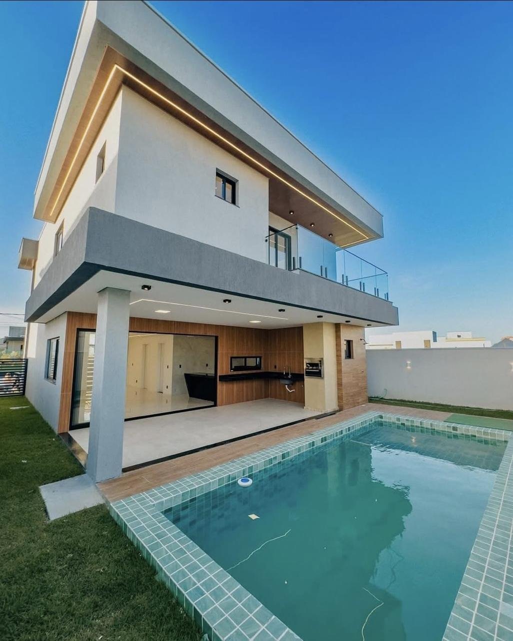 casa duplex, 241m2, terras 4