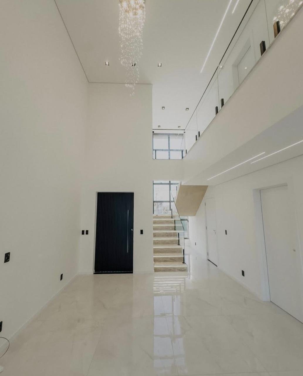 Foto 2 do imóvel casa duplex, 241m2, terras 4