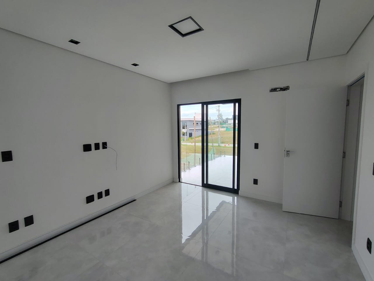 Foto 4 do imóvel casa duplex 248m2, terras 4