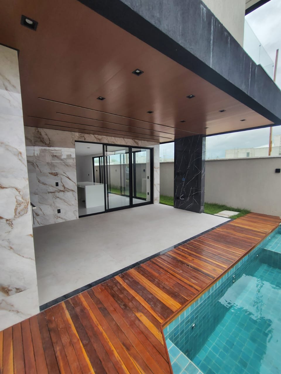 Foto 13 do imóvel casa duplex 248m2, terras 4