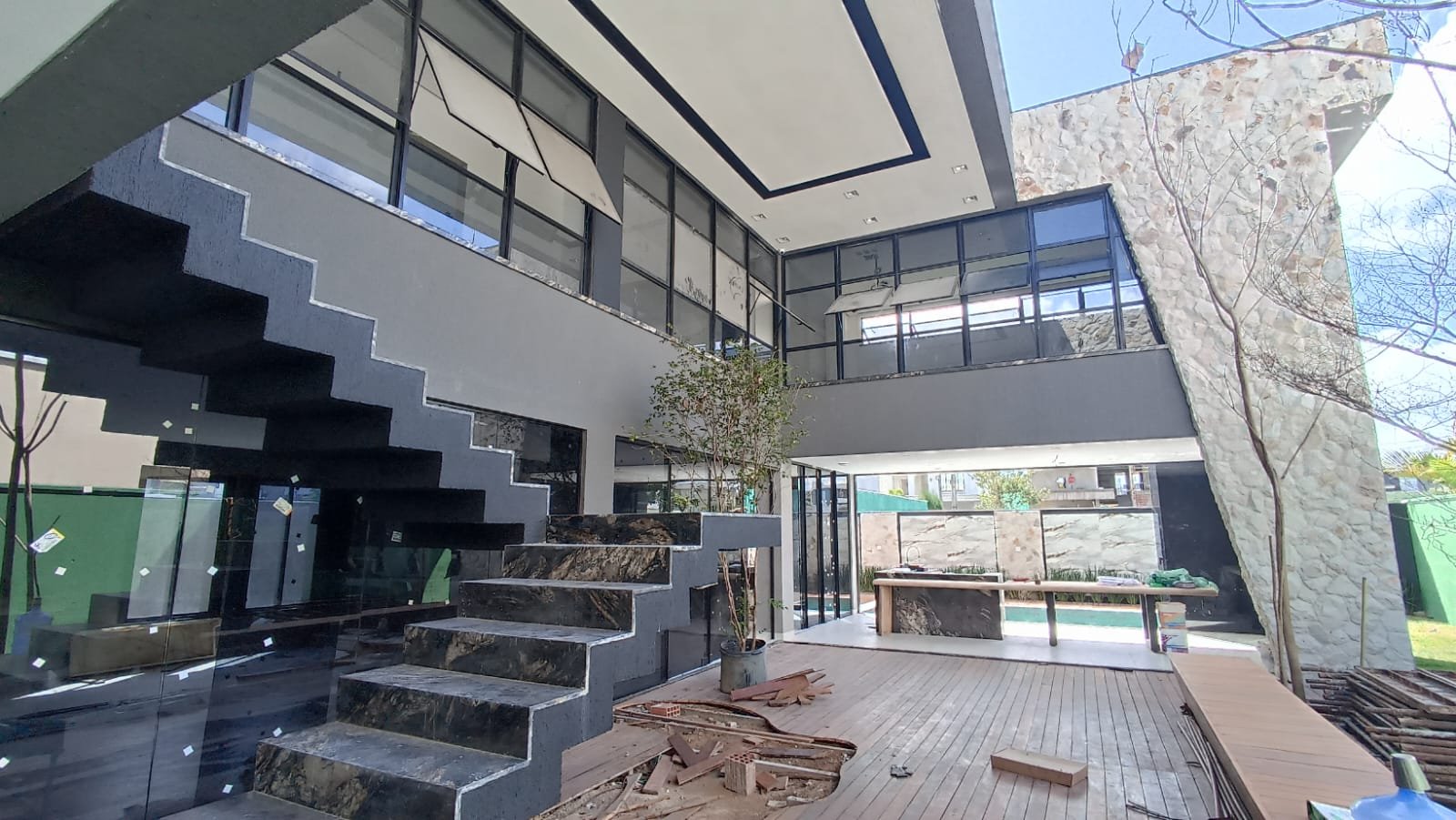 casa com praça ceara 1