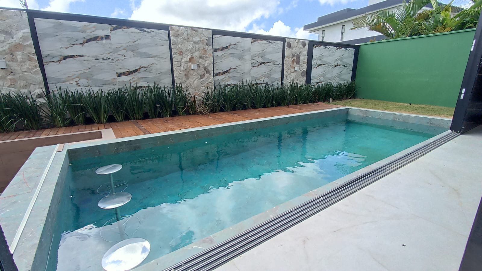 Foto 17 do imóvel casa com praça ceara 1