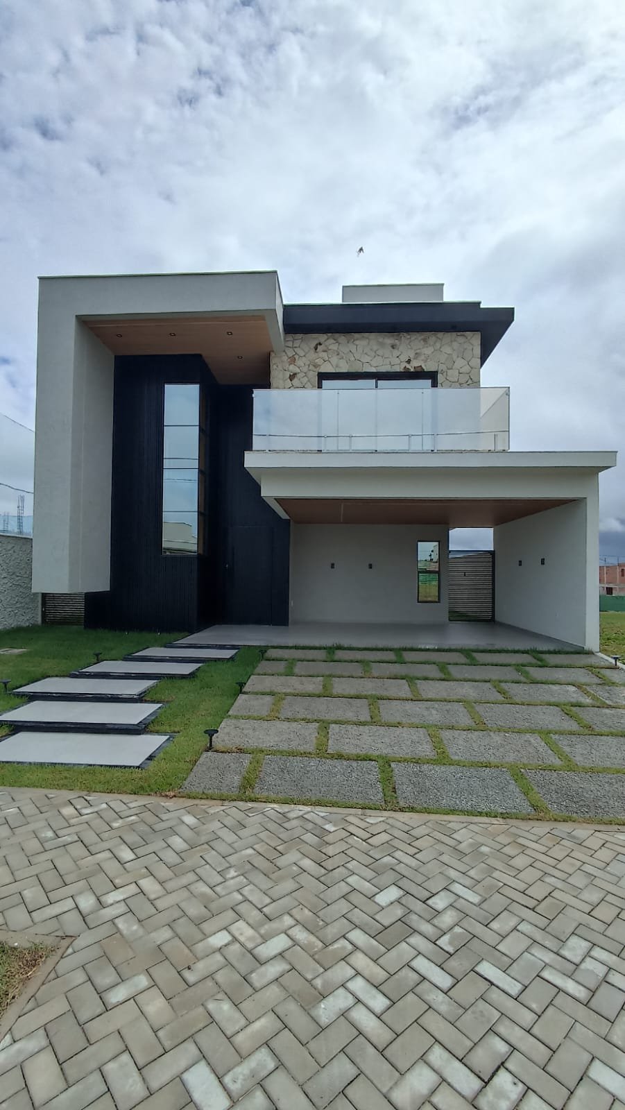 casa semi mobiliada terras 4