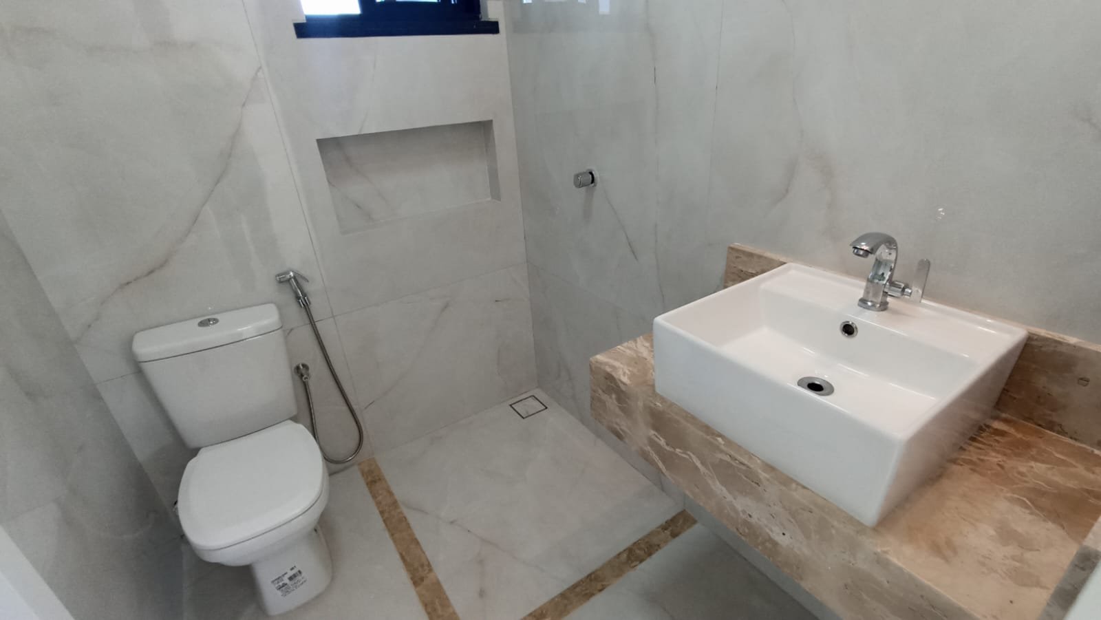 Foto 8 do imóvel casa 214m2 terras 4