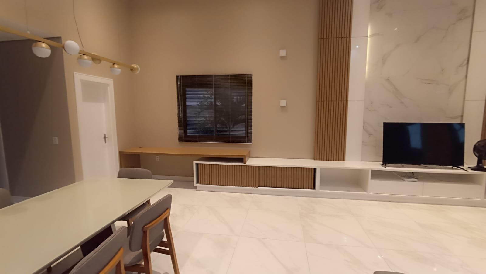 Foto 2 do imóvel casa com praça ceara 1